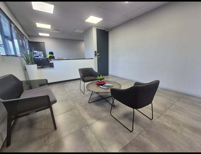 5,623M² WAREHOUSE TO LET IN GOSFORTH PARK